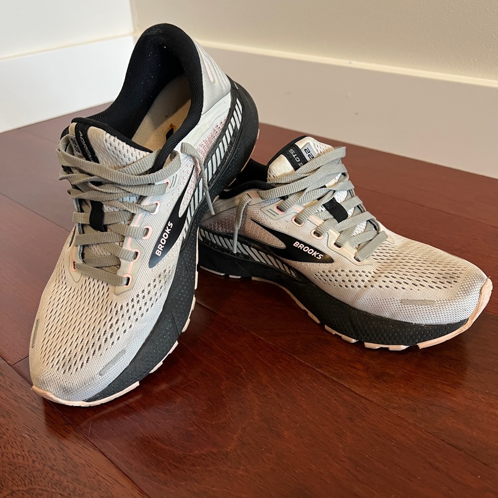 Brooks Adrenaline Athletic Shoes